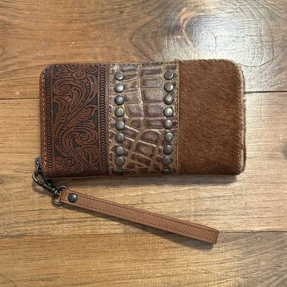 Shyanne Handbags - Shyanne Brown Leather Wristlet Wallet with Studded And Cowhide Design
